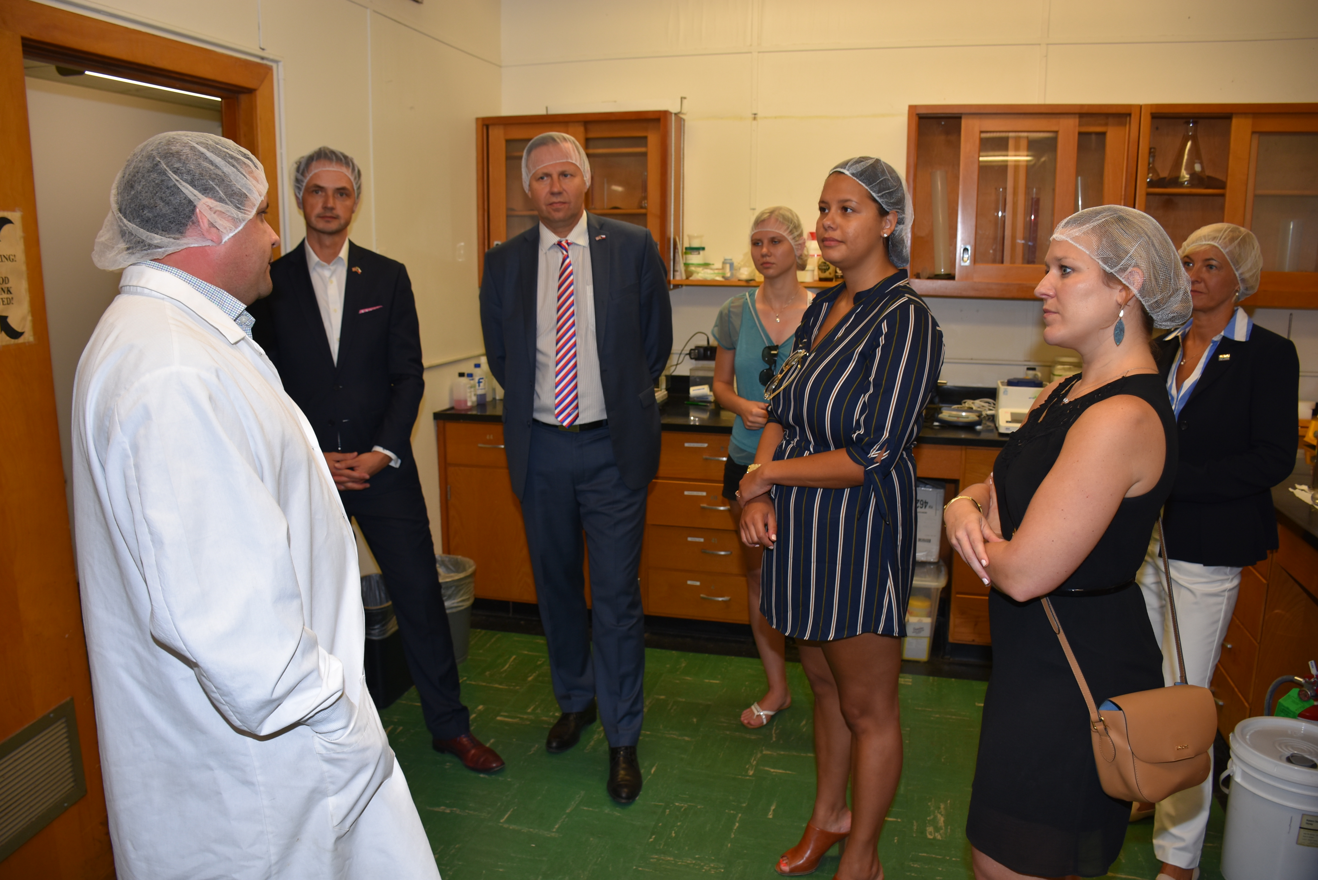 LSU AgCenter hosts groups in search of international business